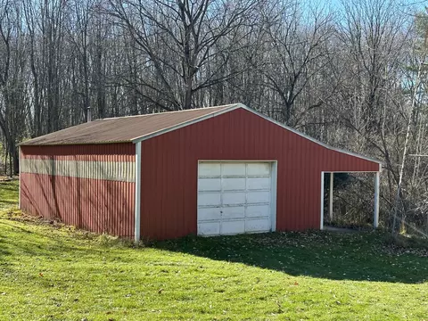 4750 Reynolds Rd, Jackson, MI 49201 photo 2