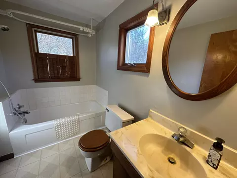 4750 Reynolds Rd, Jackson, MI 49201 photo 23