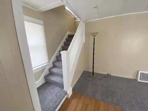 307 Watts St, Jackson, MI 49203 photo 5