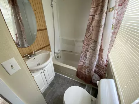 307 Watts St, Jackson, MI 49203 photo 7
