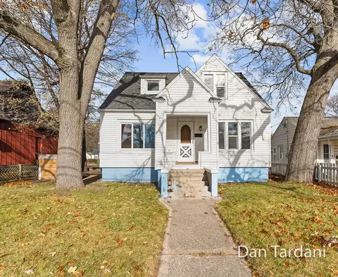 1268 E Apple Ave, Muskegon, MI 49442