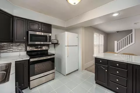 607 West St, Three Rivers, MI 49093 photo 4
