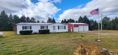 3271 N Blodgett Rd, Manton, MI 49663