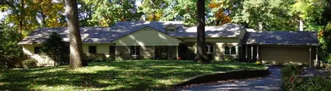 4126 Lakeside Dr, Kalamazoo, MI 49008