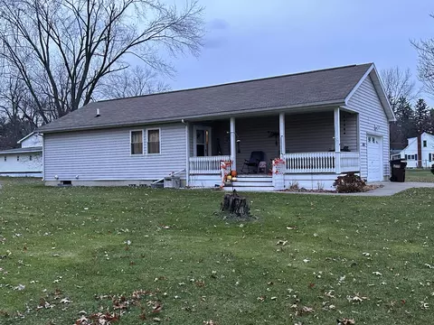 308 Kenneth St, Jackson, MI 49203