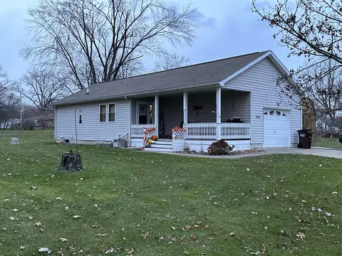 308 Kenneth St, Jackson, MI 49203 photo 2