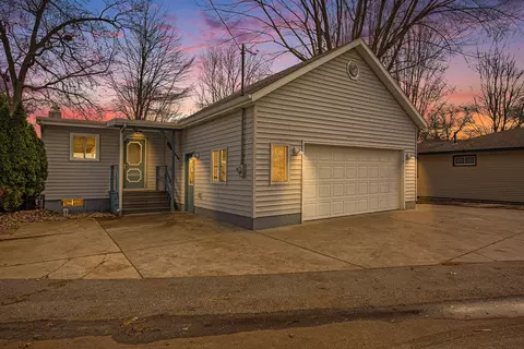 6666 Macdonald Rd, Twin Lake, MI 49457