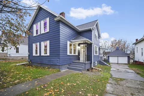 1427 Joy Ave, Jackson, MI 49203 photo 2