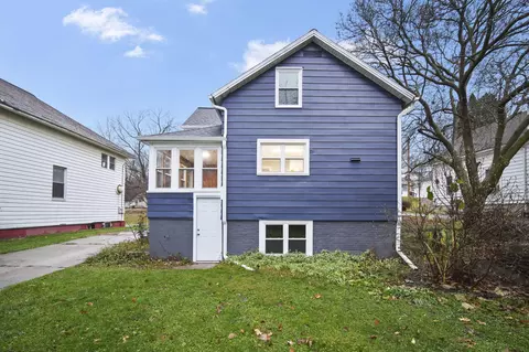 1427 Joy Ave, Jackson, MI 49203 photo 4