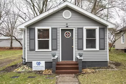 96 Avenue A, Springfield, MI 49037