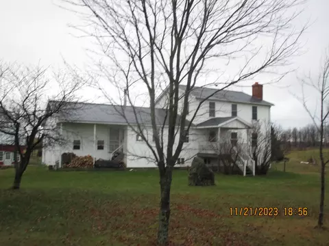 6860 Prattville Rd, Pittsford, MI 49271
