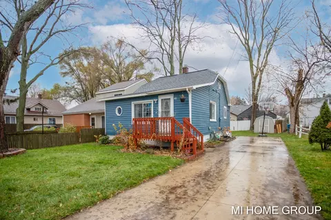 41 Exchange St SE, Grand Rapids, MI 49548