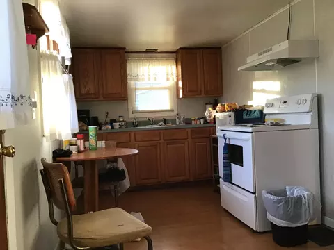 153 W Second Ave, Plainwell, MI 49080 photo 6