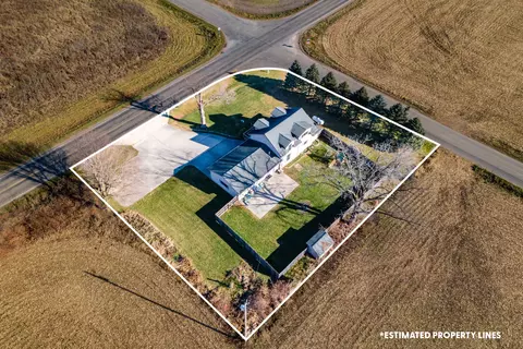 849 E Central Rd, Quincy, MI 49082 photo 9