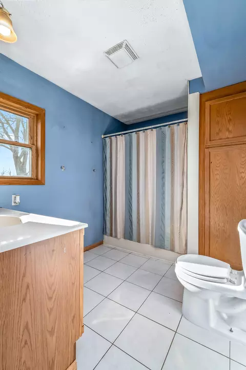 849 E Central Rd, Quincy, MI 49082 photo 21