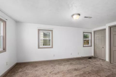 317 S 3rd Ave, Big Rapids, MI 49307 photo 17