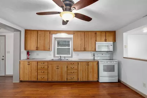 317 S 3rd Ave, Big Rapids, MI 49307 photo 11