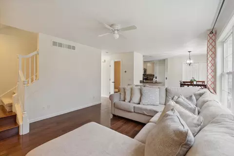 4861 Sir Austin Dr, Jackson, MI 49201 photo 21