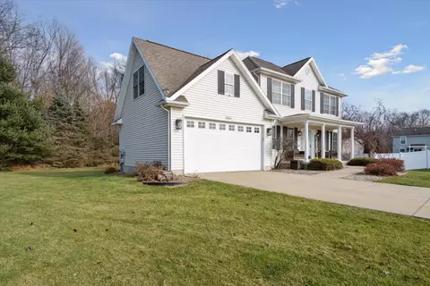 4861 Sir Austin Dr, Jackson, MI 49201 photo 2