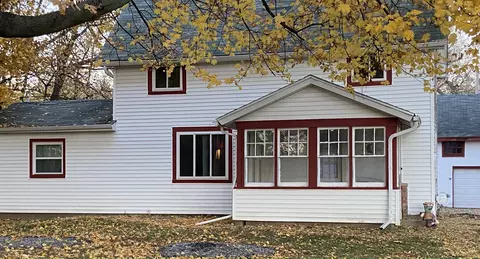 849 Winifred St, Jackson, MI 49202