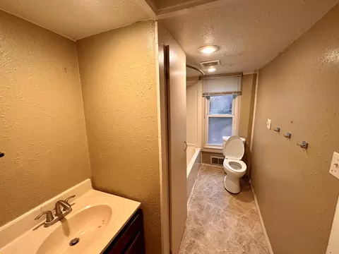 318 E Hoffman St, Three Rivers, MI 49093 photo 20