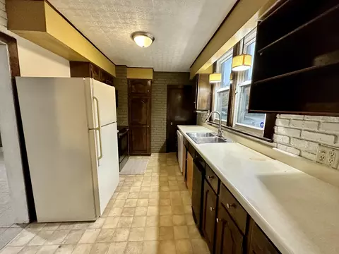 318 E Hoffman St, Three Rivers, MI 49093 photo 15