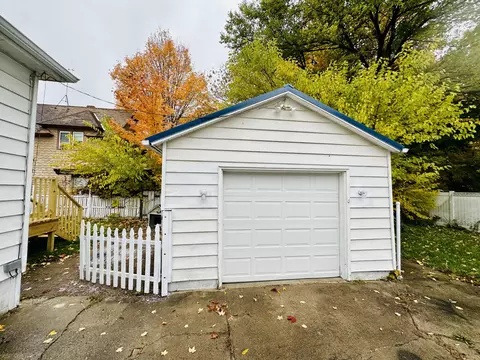 318 E Hoffman St, Three Rivers, MI 49093 photo 22