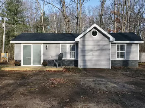 6562 Borowski Rd, Fountain, MI 49410