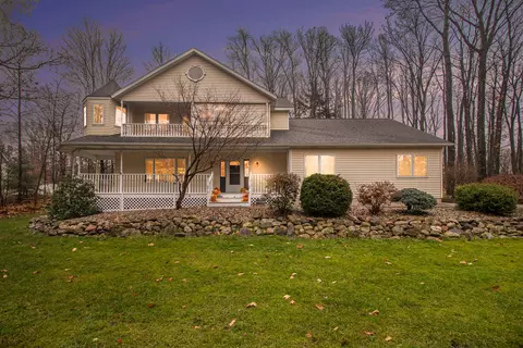 1440 Black Hills South Dr, Kent City, MI 49330