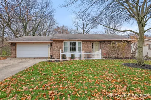 2326 Okemos Dr SE, Grand Rapids, MI 49506