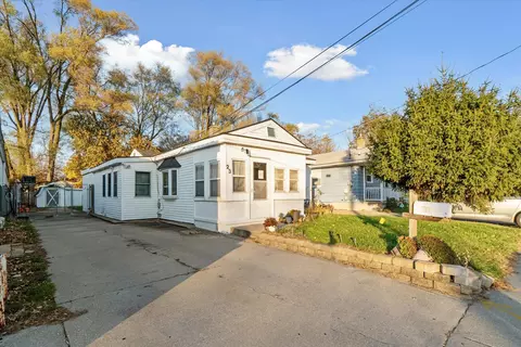 23 Walter St SE, Wyoming, MI 49548