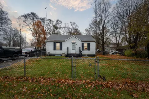 939 Enders Ave, Benton Harbor, MI 49022