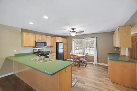 1100 Herbert J Ave, Jackson, MI 49202 photo 5