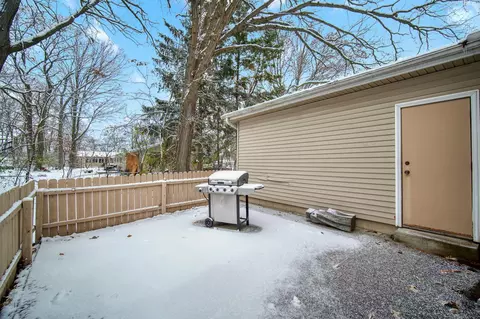 1100 Herbert J Ave, Jackson, MI 49202 photo 21