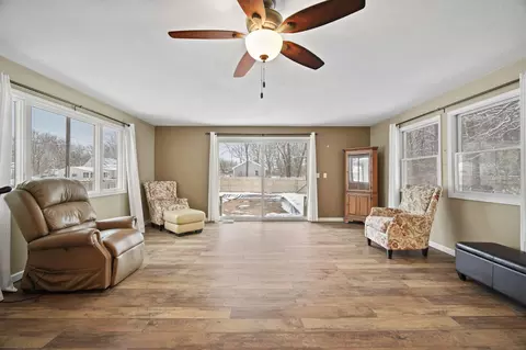 1100 Herbert J Ave, Jackson, MI 49202 photo 7
