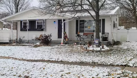 5602 Tiffin St, Portage, MI 49002