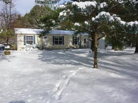 6860 W Sterling Rd, Litchfield, MI 49252