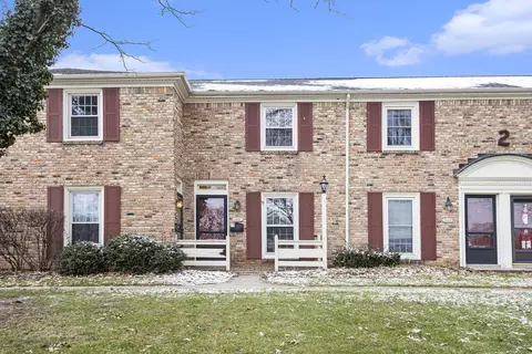 1847 Georgetown Dr SE, Grand Rapids, MI 49506