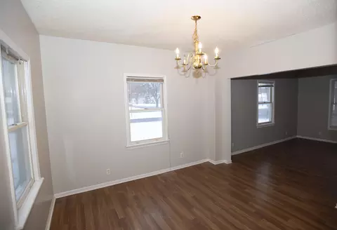 602 Dewey Ave, Jackson, MI 49202 photo 4