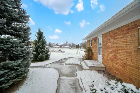 1695 Springport Rd, Jackson, MI 49202 photo 39