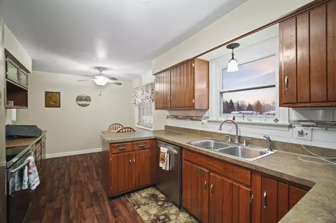 1695 Springport Rd, Jackson, MI 49202 photo 9