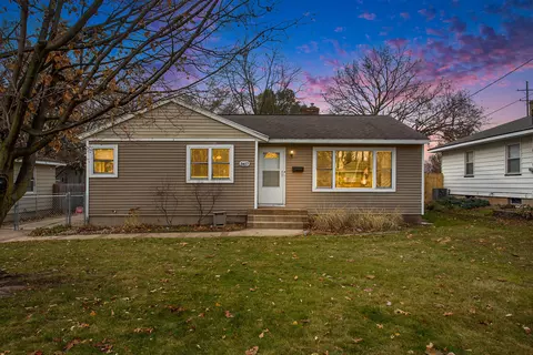 3417 Boone Ave SW, Wyoming, MI 49519
