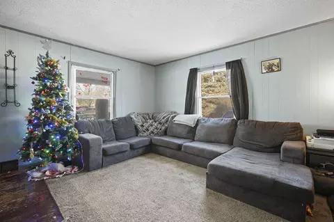 117 Ronald Rd, Jackson, MI 49203 photo 3