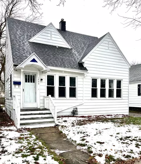 1245 Fleming Ave, Muskegon, MI 49442