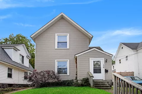 130 Page St NE, Grand Rapids, MI 49505