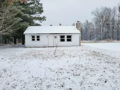 2258 S James Rd, Baldwin, MI 49304