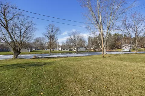 1119 Holly Dr, Stanton, MI 48888 photo 9