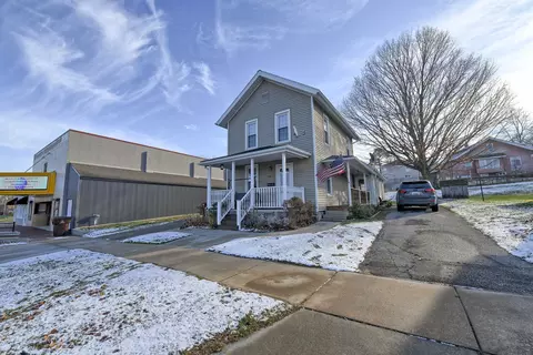 239 Maple St, Portland, MI 48875