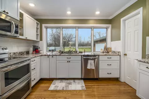 10410 Moon Rd, Saline, MI 48176 photo 4
