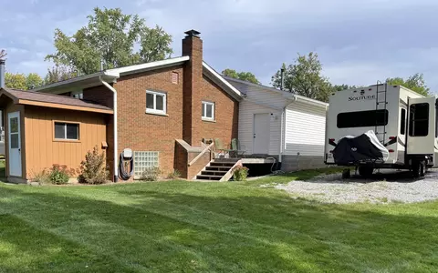 10410 Moon Rd, Saline, MI 48176 photo 25